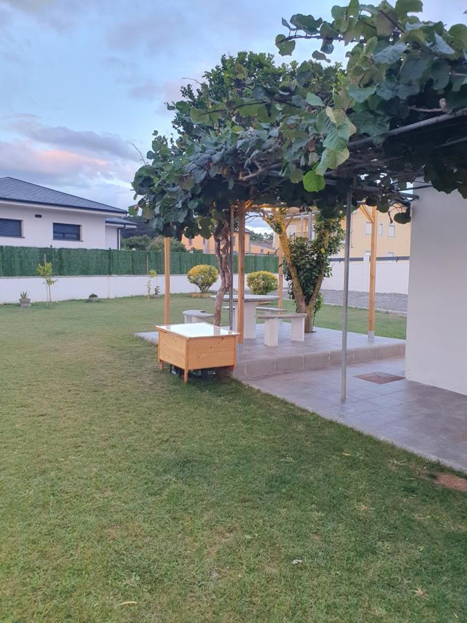 Vila Casa Flor Delfin Ribadeo Exteriér fotografie